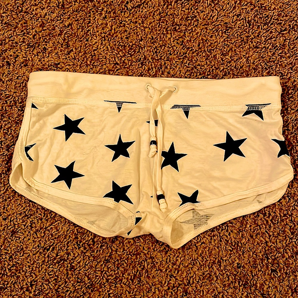 Star shorts